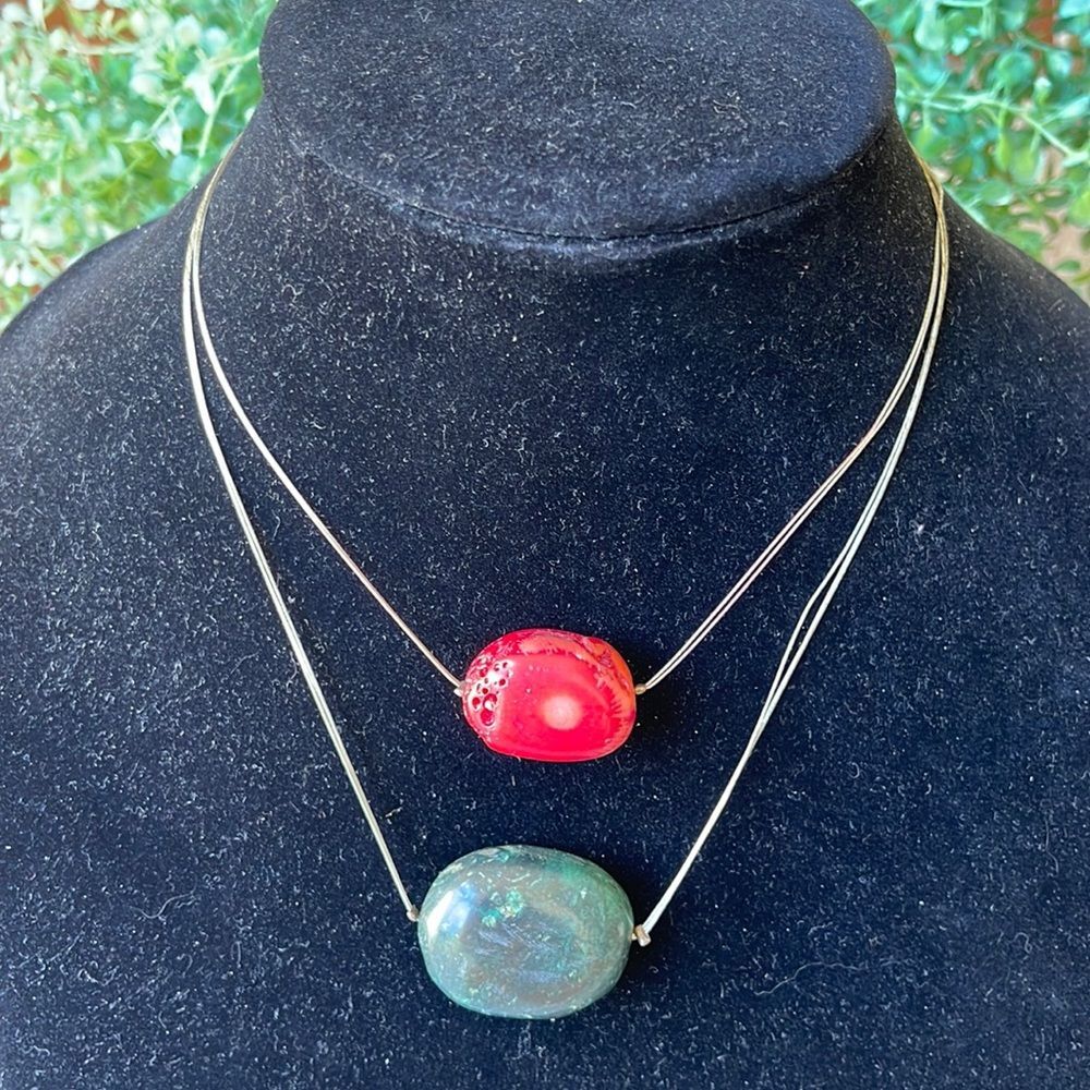 Chico’s Floating Stone Necklace Coral Green Silver Tone Layered Pendant